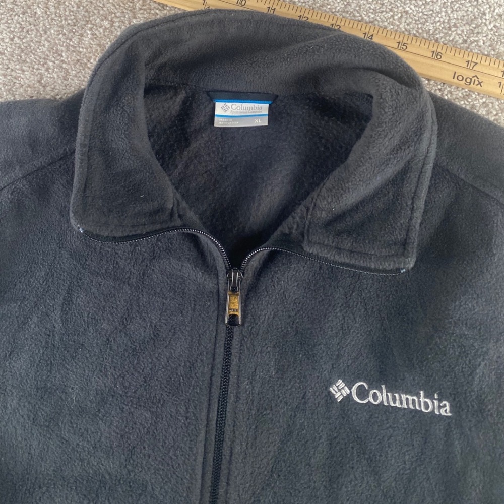 Columbia Mens XL Black Fleece Vest Full Zip Sleeveless Jacket Pockets Outdoor